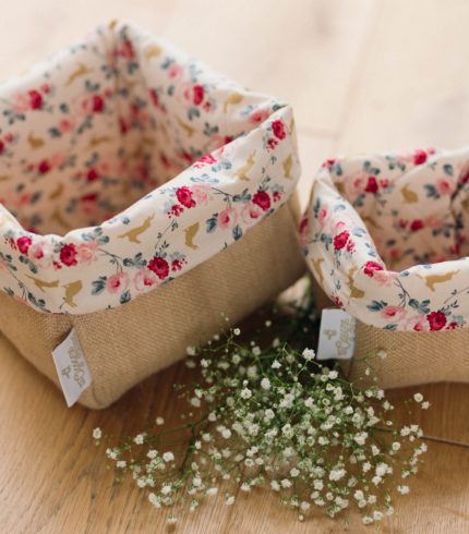 à côté du matelas à langer ou dans une commode ! La bannette est une solution de rangement idéale